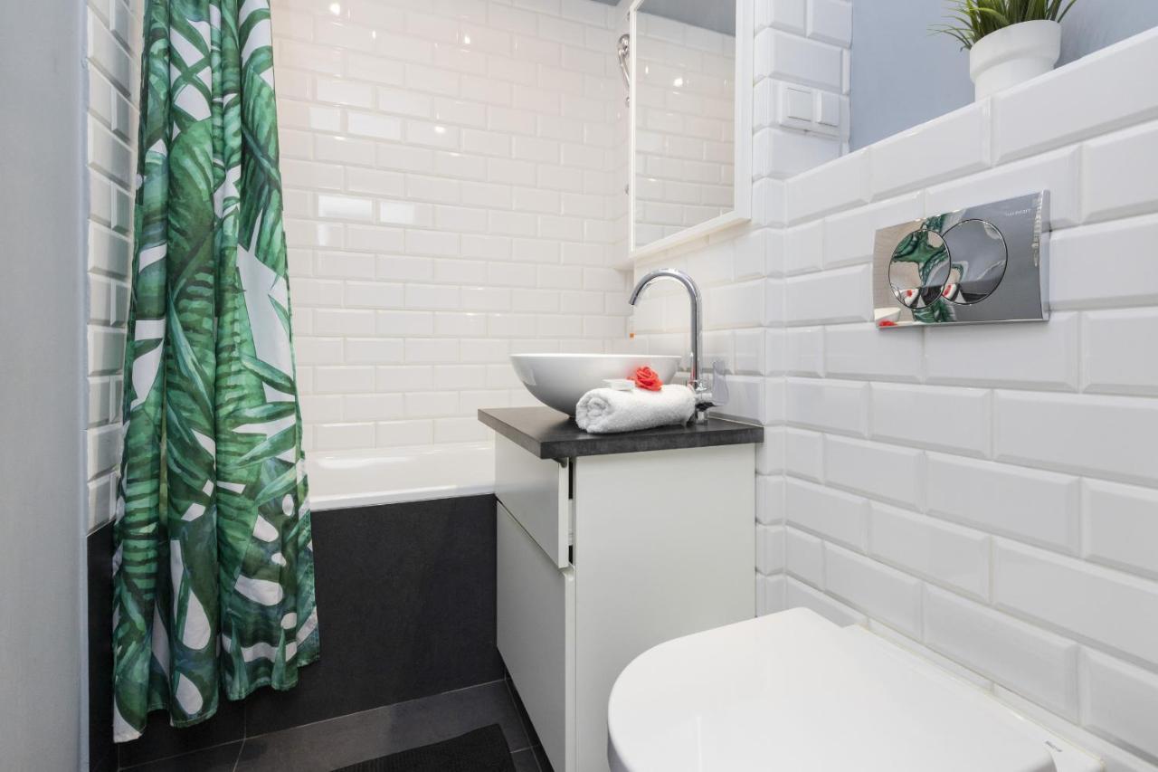 Warsaw Cosy&Sunny Apartment Gornoslaska By Noclegi Renters Exteriör bild